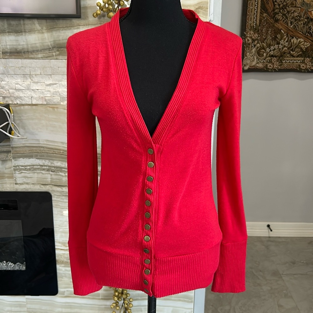 Zenana Outfitters Red Button Down Sweater. Size S (723)